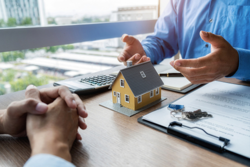 House Model On Mortgage Advice Desk